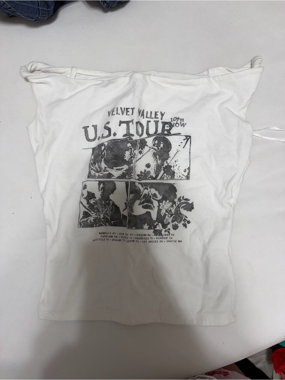 Hollister White Graphic Tube Camisole with Velvet Valley U.S. Tour Print
